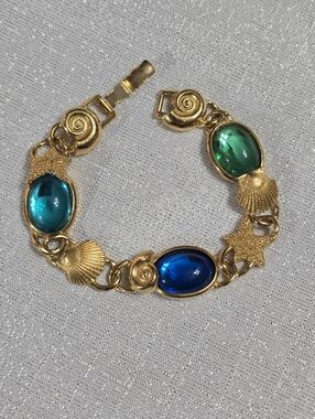 Vintage Kunio Matsumoto For Trifari Sea Life Blue Green Lucite Cabochon Bracelet